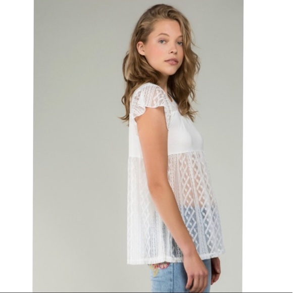 *SALE* POL White Lace Summer Top - Picture 4 of 9